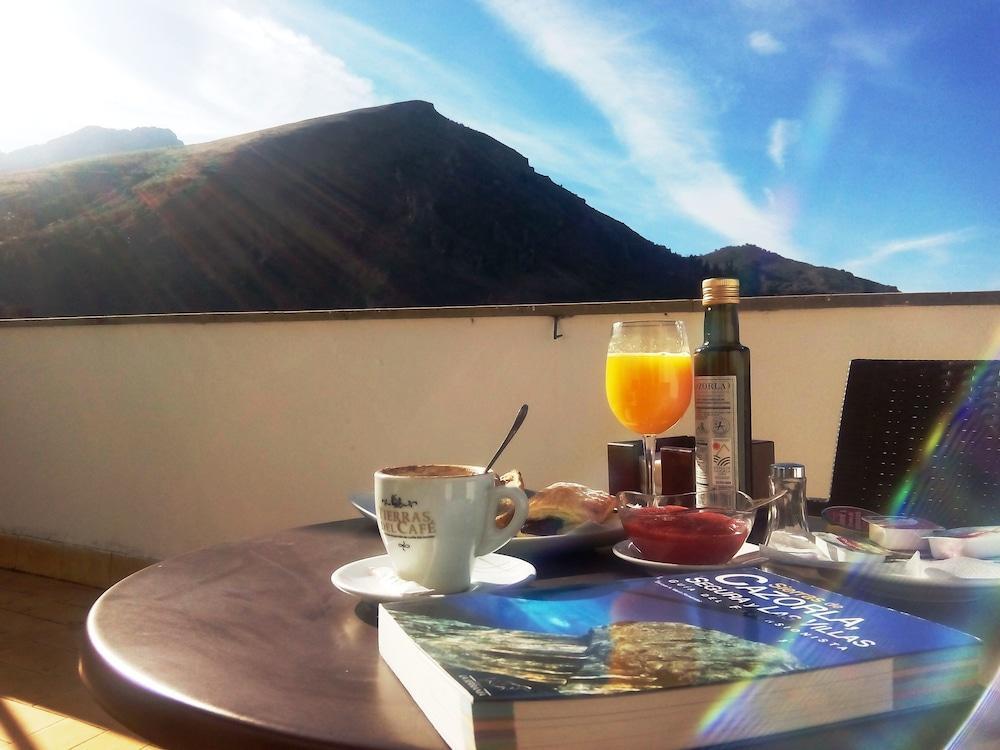 Hotel Ciudad De Казорла Экстерьер фото